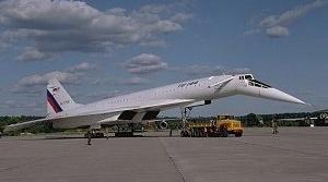 tu144